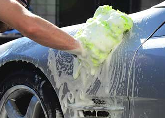 hand_washing_car